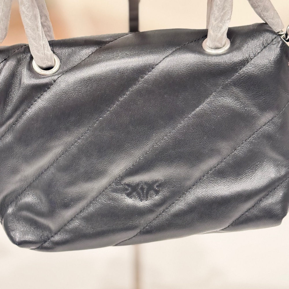 Genuine Lambskin Leather Quilted Shoulder Bag – Soft & Chic 22CM - Picture 3 of 12